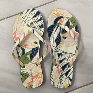 Vera Bradley Gray Polar Bear Shoes